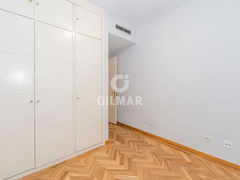 Apartment for Sale in Madrid, Madrid 24