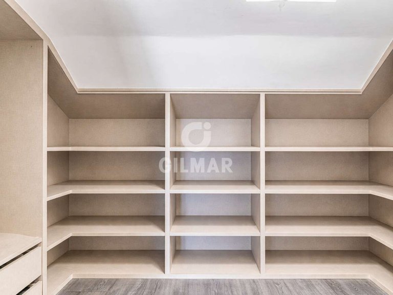 Town House for Sale in Madrid, Madrid 24