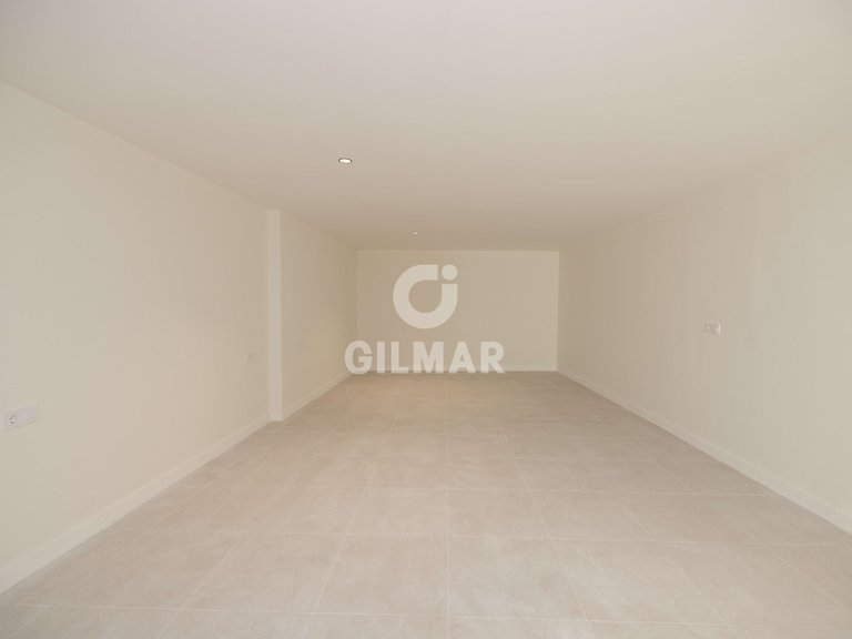 Apartment for Sale in MÁlaga, Malaga 28