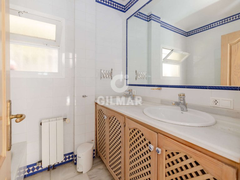 Villa for Sale in BenahavÍs, Malaga 22