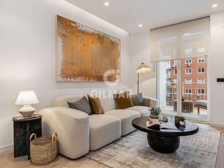 Apartment for Sale in Madrid, Madrid 2