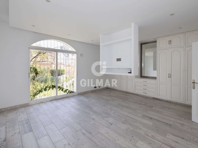 Villa for Sale in BenahavÍs, Malaga 17