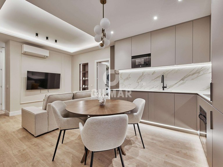 Apartment for Sale in Madrid, Madrid 5