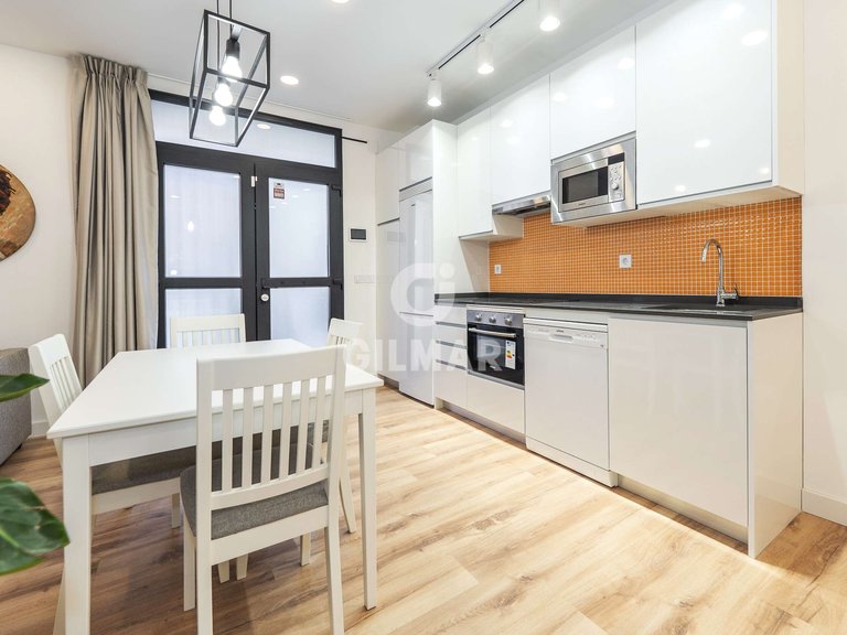 Apartment for Sale in Madrid, Madrid 8