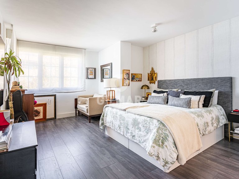Town House for Sale in Madrid, Madrid 15
