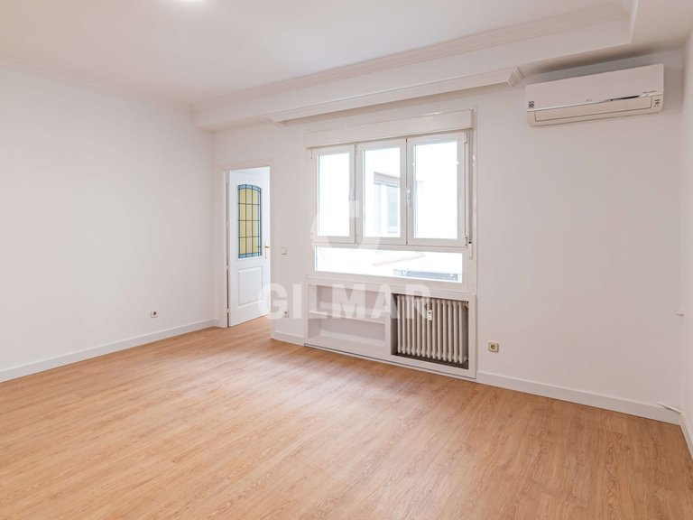 Apartment for Rent in Madrid, Madrid 23