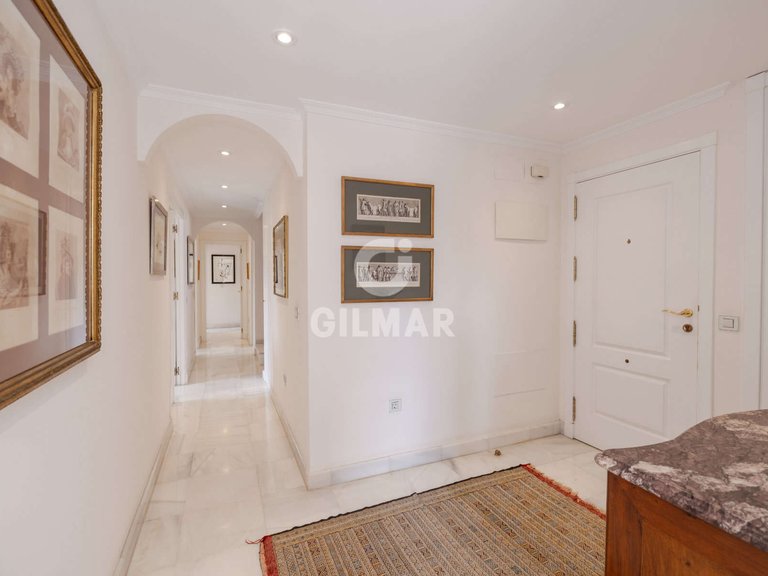 Town House for Sale in Atalaya Isdabe, Malaga 16