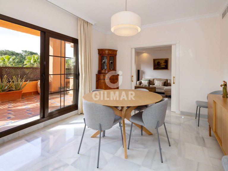 Town House for Sale in Atalaya Isdabe, Malaga 7