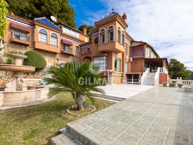 Villa for Sale in MÁlaga, Malaga 2