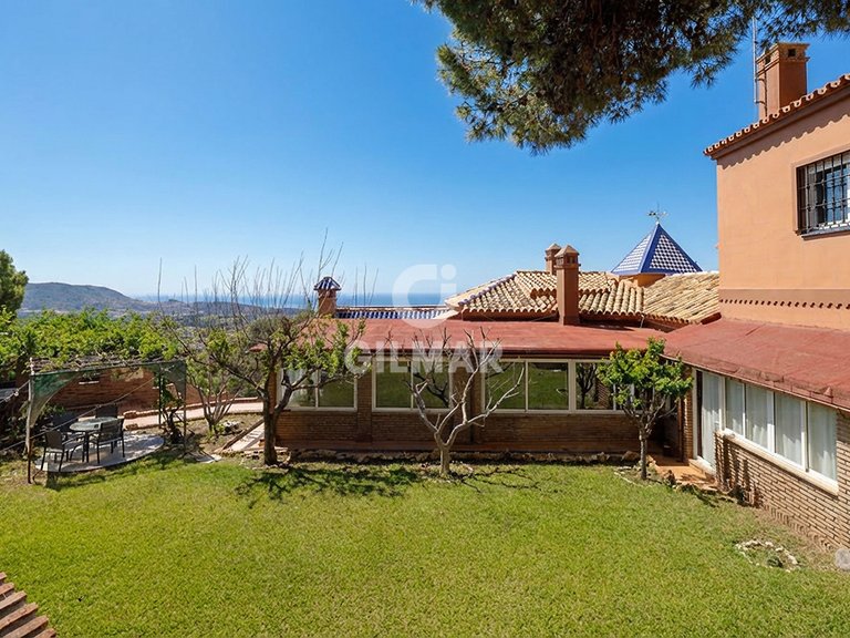 Villa for Sale in MÁlaga, Malaga 15
