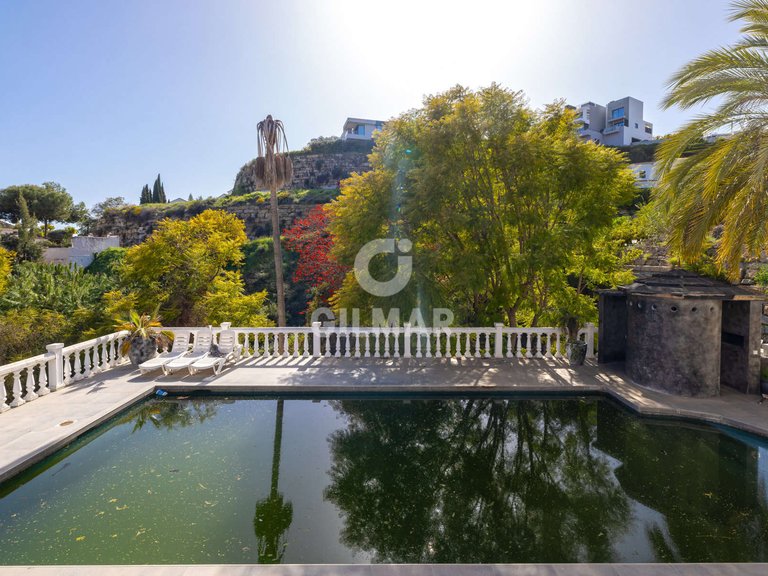 Villa for Sale in BenahavÍs, Malaga 38
