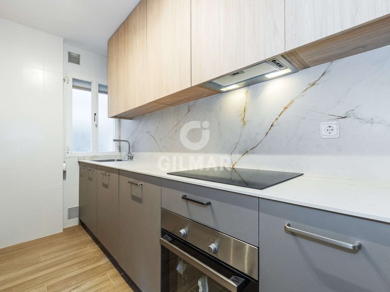 Apartment for Sale in Madrid, Madrid 8