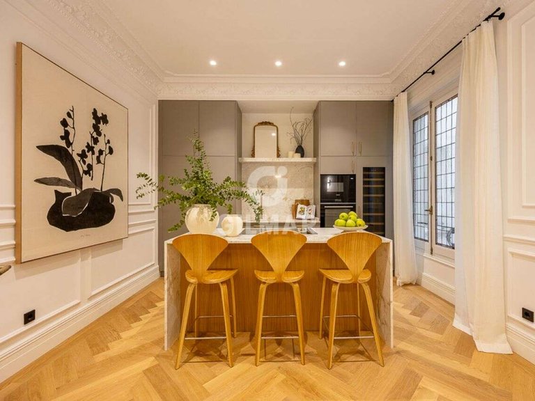 Apartment for Sale in Madrid, Madrid 8