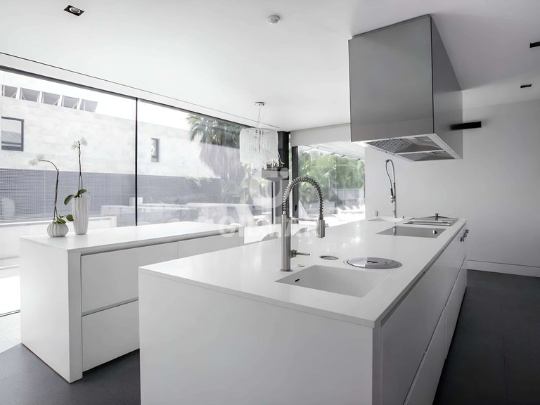 Villa for Sale in Madrid, Madrid 19