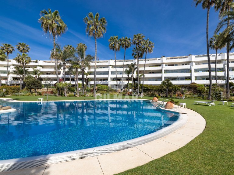 Apartment for Sale in Marbella, Malaga 45