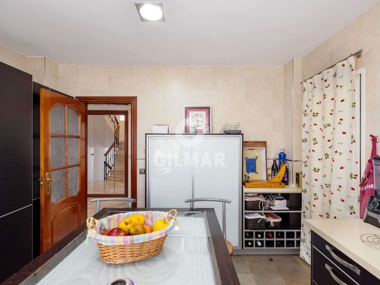 Villa for Sale in MÁlaga, Malaga 37