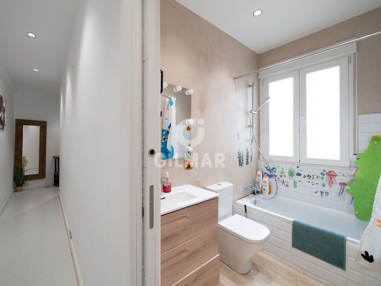 Apartment for Sale in Madrid, Madrid 21