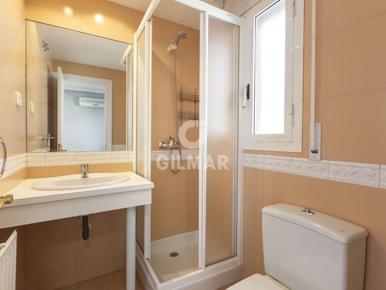 Town House for Rent in Madrid, Madrid 36