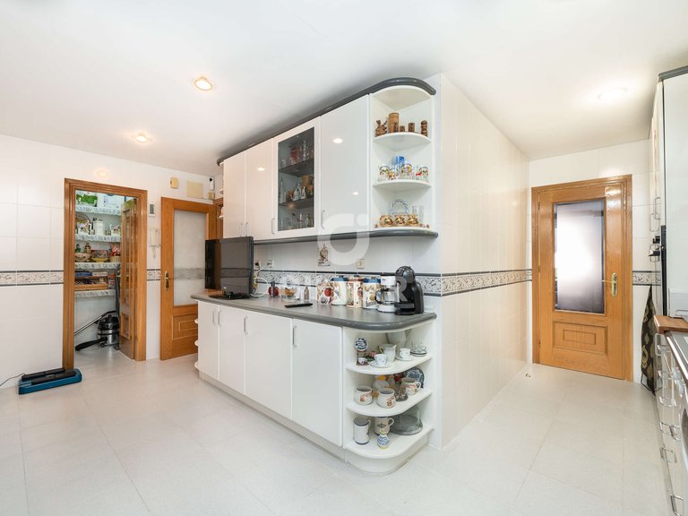 Town House for Sale in Madrid, Madrid 25