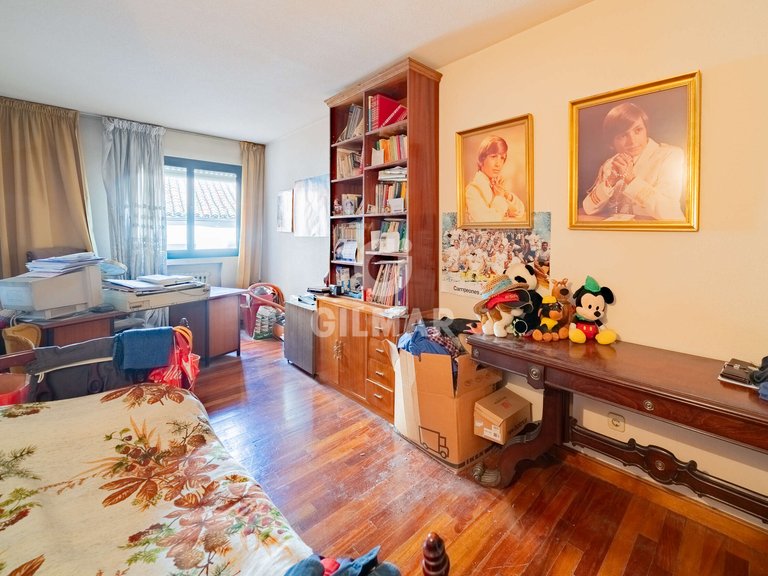 Apartment for Sale in Madrid, Madrid 35