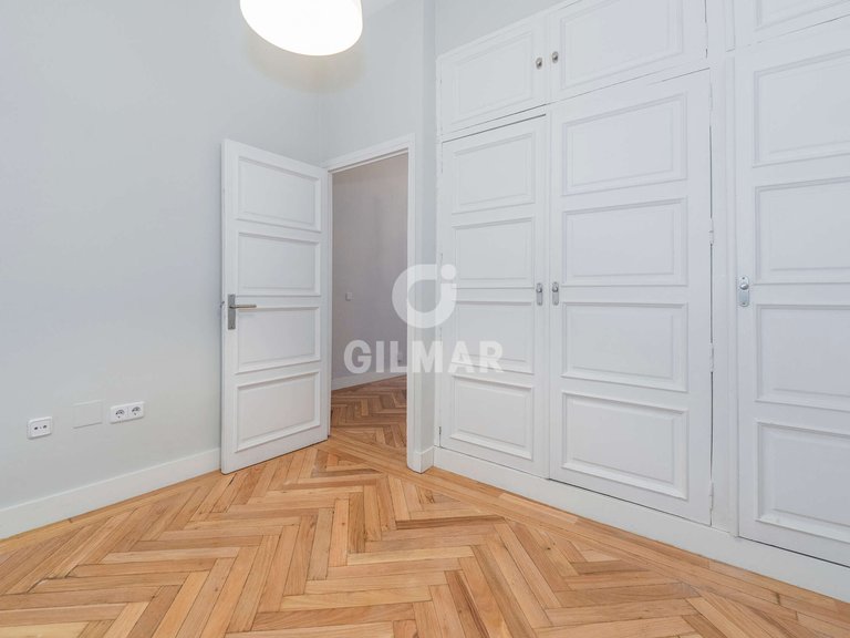 Apartment for Sale in Madrid, Madrid 10