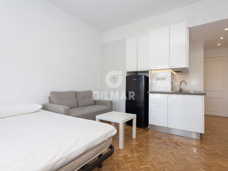 Apartment for Sale in Madrid, Madrid 17