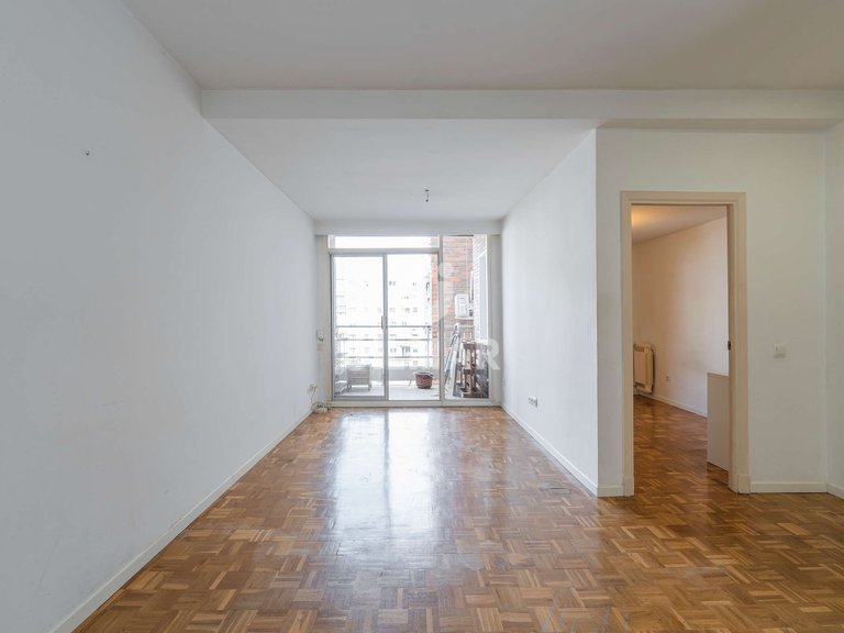 Apartment for Sale in Madrid, Madrid 3