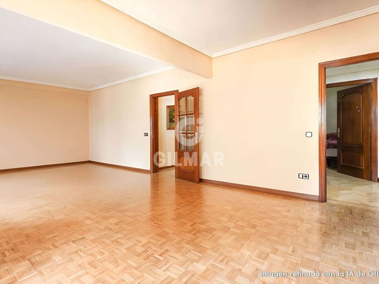 Apartment for Sale in Madrid, Madrid 5