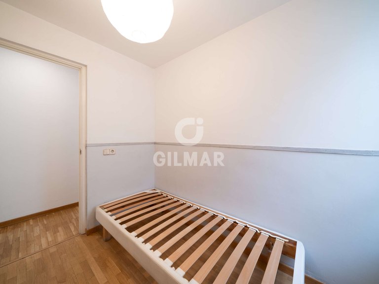 Apartment for Sale in Madrid, Madrid 18
