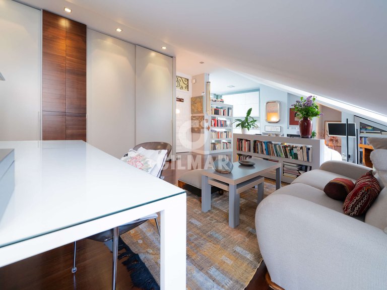 Apartment for Sale in Madrid, Madrid 18