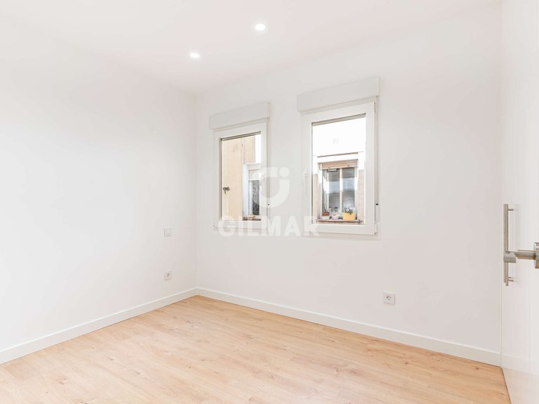 Apartment for Sale in Madrid, Madrid 13