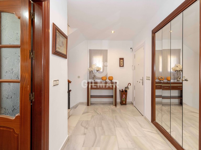 Villa for Sale in MÁlaga, Malaga 32