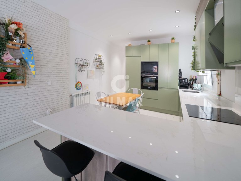Apartment for Sale in Madrid, Madrid 12
