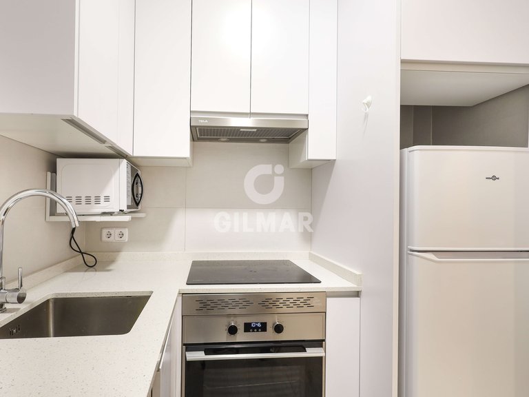 Apartment for Rent in Madrid, Madrid 13