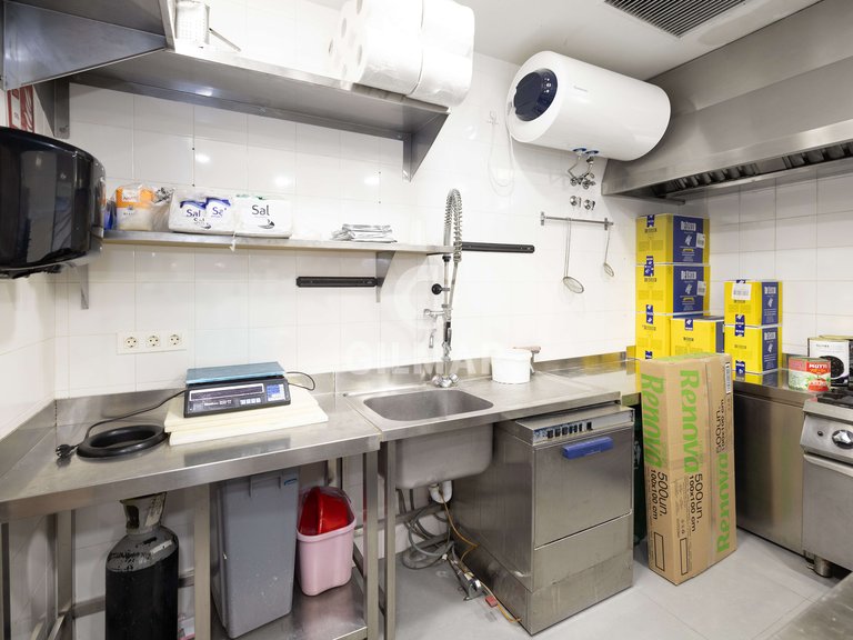Commercial for Sale in Torremolinos, Malaga 17