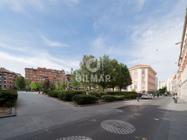 Apartment for Sale in Madrid, Madrid 27