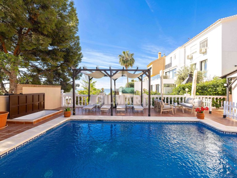 Villa for Sale in MÁlaga, Malaga 15