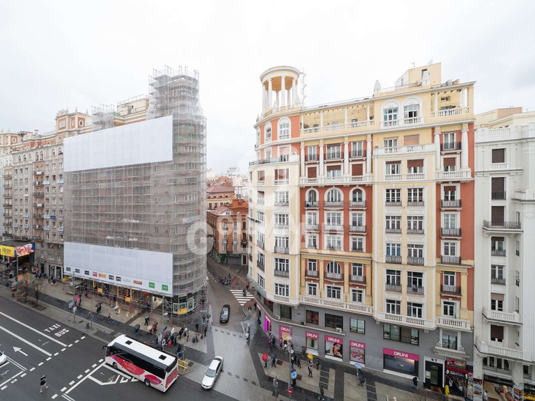 Apartment for Sale in Madrid, Madrid 26