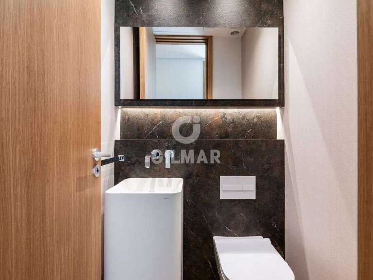 Apartment for Sale in Madrid, Madrid 5