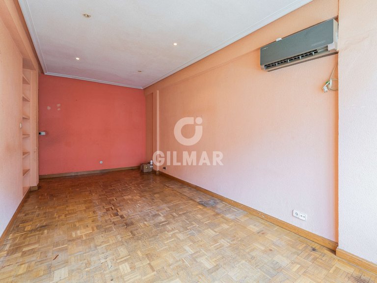 Apartment for Sale in Madrid, Madrid 5
