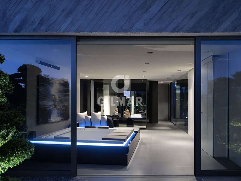 Villa for Sale in Madrid, Madrid 23