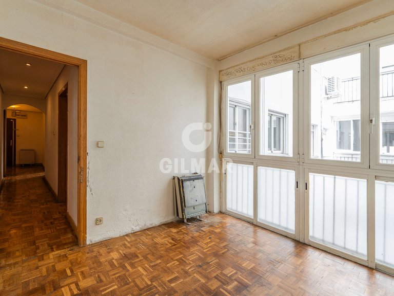 Apartment for Sale in Madrid, Madrid 21