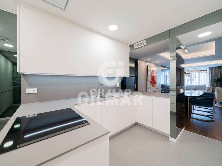 Apartment for Sale in Madrid, Madrid 17