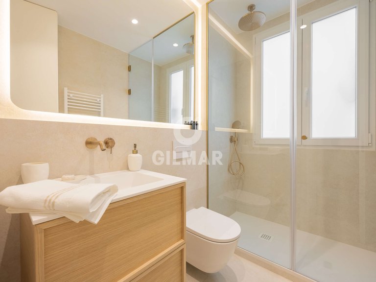 Apartment for Sale in Madrid, Madrid 17