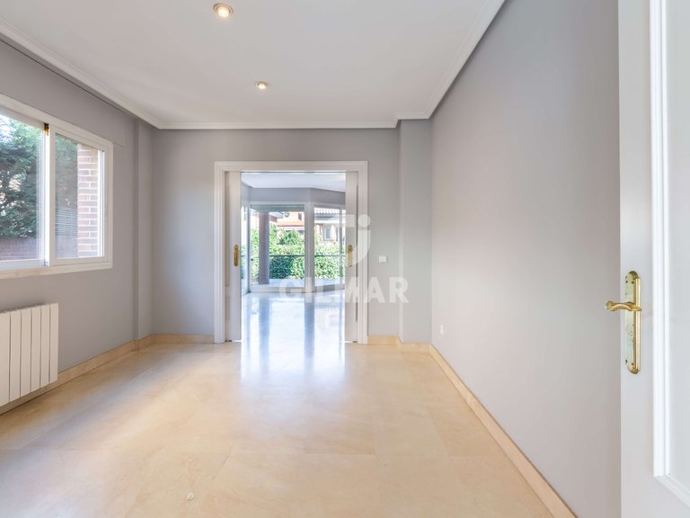 Town House for Rent in Madrid, Madrid 19