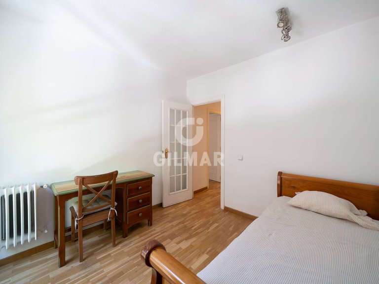 Apartment for Sale in Madrid, Madrid 22