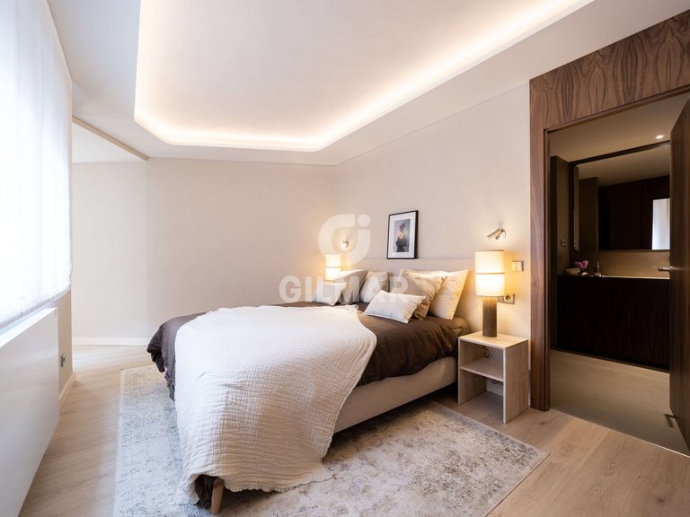 Apartment for Sale in Madrid, Madrid 22