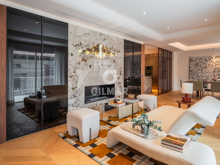 Apartment for Sale in Madrid, Madrid 18