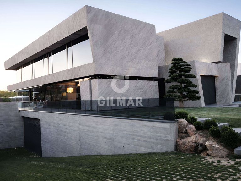 Villa for Sale in Madrid, Madrid 2
