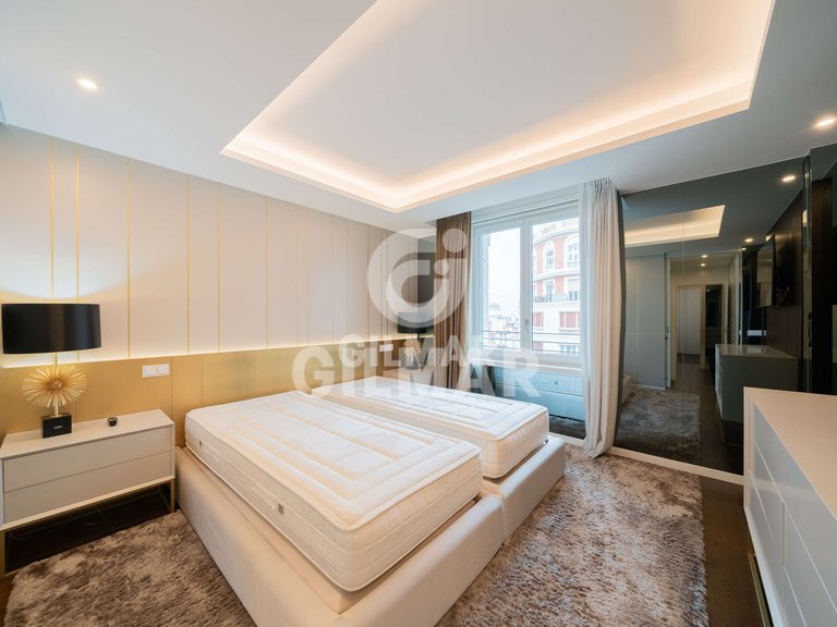 Apartment for Sale in Madrid, Madrid 22
